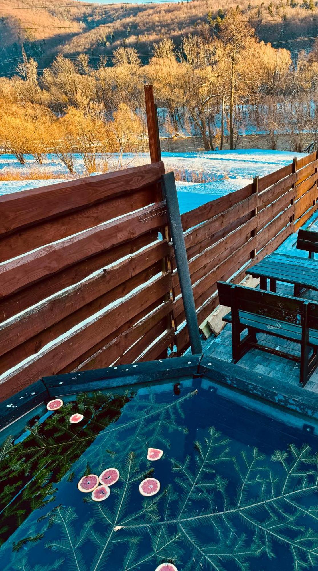 Хочу В Карпати Apartamento Skole Exterior foto